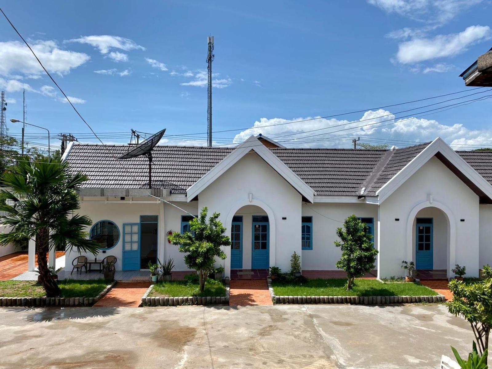 B2 Hotel Savannakhet Exterior photo